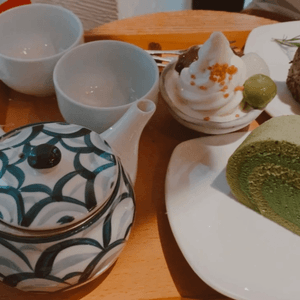 【綠茶甜品】
Via T...