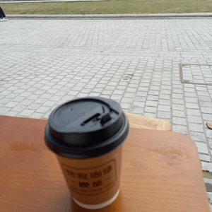 坐擁西九文化區景色的咖啡☕
