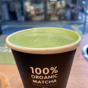 👍🏻👍🏻 Organic matcha latte 🍵