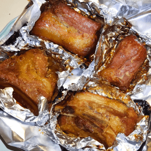 錫紙排骨 Tinfoil pork ribs
...