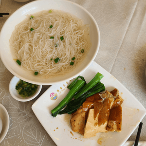 好食又抵食，油雞米粉下午茶價只需...