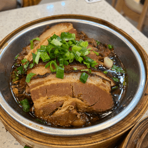 每次去都必食嘅梅菜扣肉飯
一定要配埋...