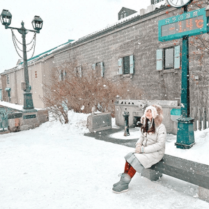 下雪的北海道是最美最浪漫的
耳邊彷彿悠悠聽到First Love的...