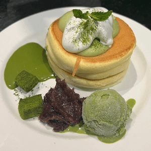 Matcha soufflé 