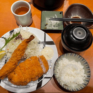 日本世一炸豬扒飯😋