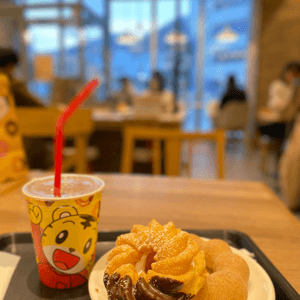 日本 Mister Donut 限定兒童餐 🍩 送可愛玻璃杯