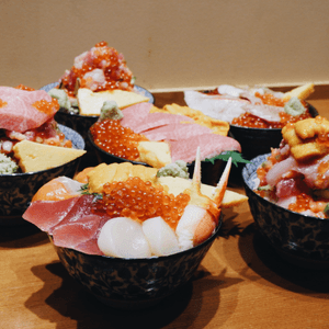 日本。東京｜豐洲市場覓食 誘人海鮮丼 粋のや