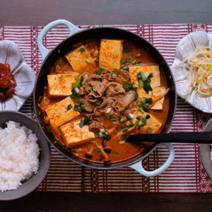 【#思家廚房】今晚煮乜好🇰🇷韓式泡菜豆腐鍋