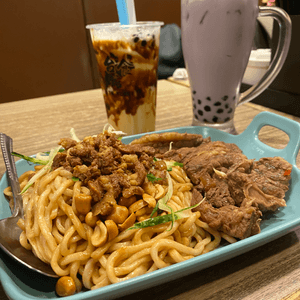 油麻地台食館 —拌麵+香芋🧋