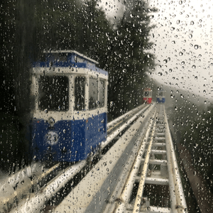 釜山 膠囊列車