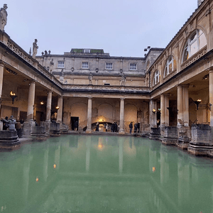 The Roman Baths 羅馬浴場