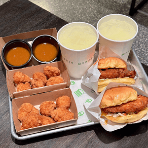 Shake Shack 甜辣蜜糖脆雞系列 🌶️🍗