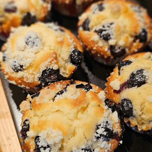 Blueberry Muffins

#食勻全世界
#素肌OK