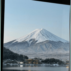 酒店好平，但拉開窗簾就是富士山🗻🤩🤩