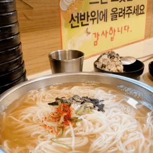 🎐首爾- 국시생각麵店