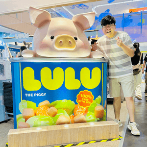 罐頭豬LuLu登陸K11 Art Mall 五周年LuLu豬!

L...