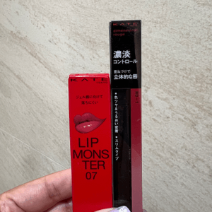 日本大賣LIP Monster唇膏長期缺貨！CP值好過YSL