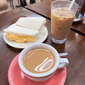 老字號冰室 ♥ 嘆杯奶茶 ☕️ 食件腿蛋治 🥪