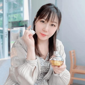 Meditherapy維他命C淨白光乳霜💛瓶蓋震動LED迷你美容儀