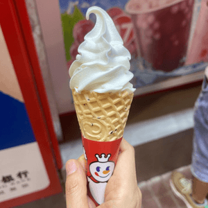 🍦{蜜雪冰城}軟雪糕🍦