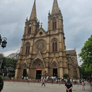 🚄坐高鐵。遊廣州⛪聖心大教堂