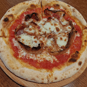 煙薰豬腩肉 pizza