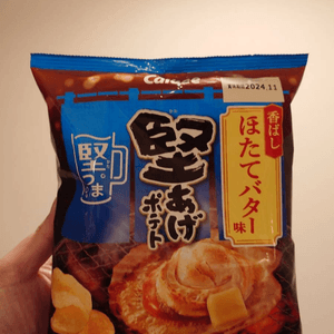 日本卡樂b 秘伝仕上げ醬油 vs 牛油帆立貝味薯片