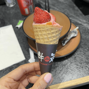 🍦🍓《牛気》D.I.Y 乳酪甜筒🍓🍦