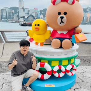 LINE FRIENDS 又嚟維港過端午節!
...