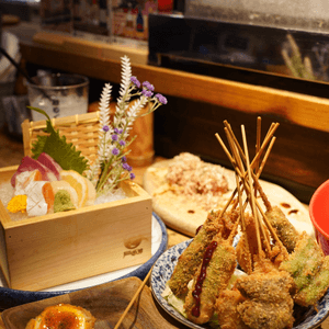 銅鑼灣主打大阪炸串居酒屋