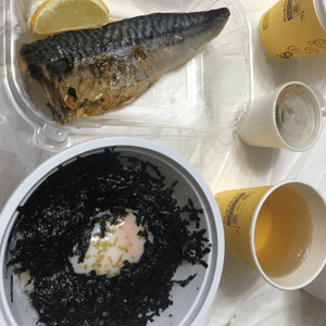 必食之選：鯖魚定食🐟🥢 紫菜飯配搭一流，