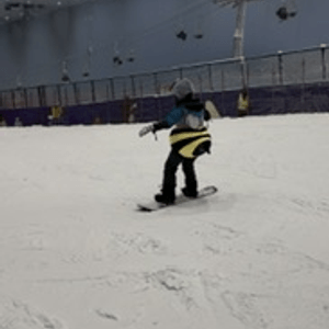 呢個夏天咁熱梗係最適合去廣州滑雪...