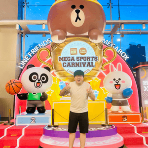 LINE FRIENDS meets MegaBo...