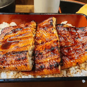 日本🇯🇵炭燒饅魚飯🤤