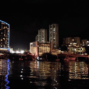 香港嘅夜景真係冠絕全球,就算簡簡單單嘅地方都可...