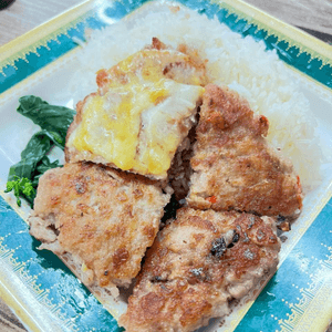 大熱肉餅飯