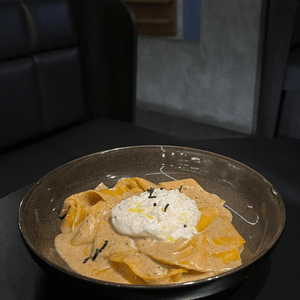 金黃炸飯團🤤外脆內軟爆龍蝦味！