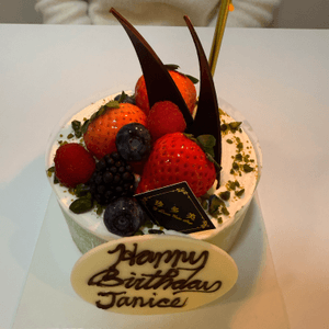 開心果蛋糕😋！珍多美必試！🍰