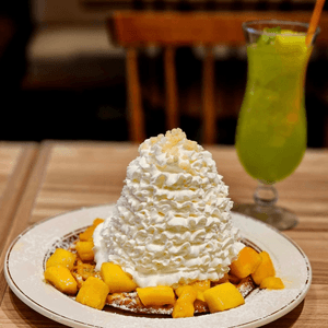 超厚忌廉芒果蛋糕！🤤🍰