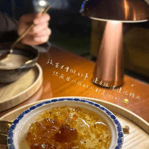 尖沙咀邊食邊睇維港夜景！