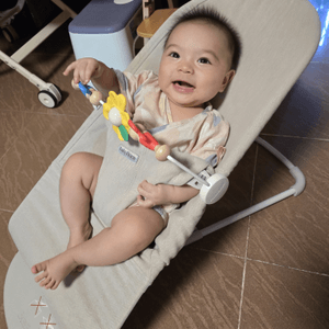 育兒恩物 🧸 BabyBjörn Bouncer