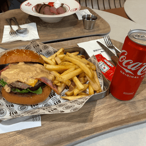 四分音符🎵的樂章·銅鑼灣花生醬漢堡開箱🍔