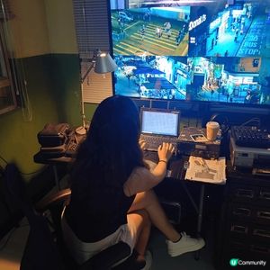 上星期日，我同男朋友去咗大館參加一個超刺激嘅臥底專題展覽！展