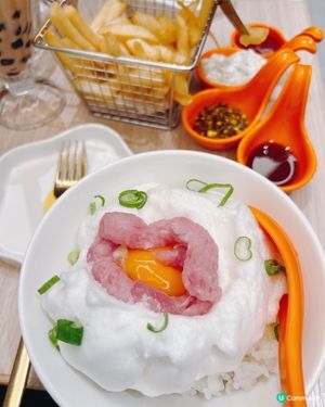 大角咀雞蛋主題餐廳！☁️雲朵蛋吞拿魚蓉拌飯＋黑松露薯條😋