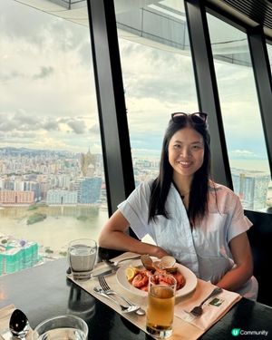 澳門旅遊塔360度全景自助餐🤤