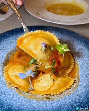 觀塘半自助餐：凍海鮮任食，仲有拉絲蟹肉飯！🦀🍝