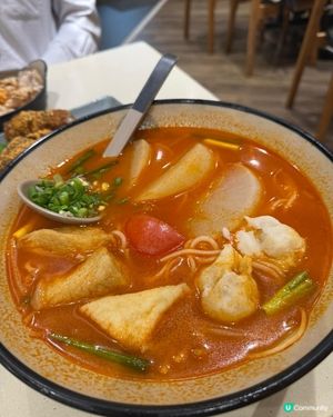 酸辣米線🤤大角咀都有得食！🍜