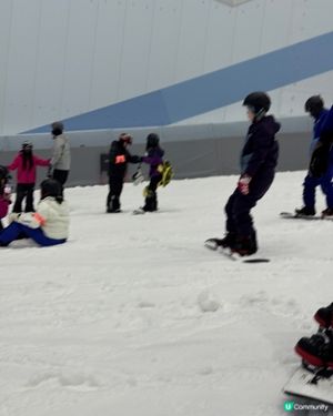 華發冰雪熱雪奇蹟
深圳新開滑雪場🎿⛷️

雖然位置唔就腳
