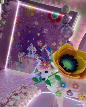 荷里活廣場新年展！花花世界📸✨