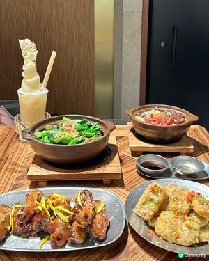灣仔 中午都食到煲仔飯